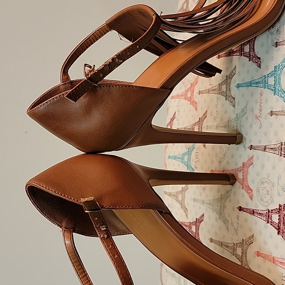 Charlotte Russe Brown Fringed T-Strap Open Toe Heels Size 10 - Picture 5 of 7